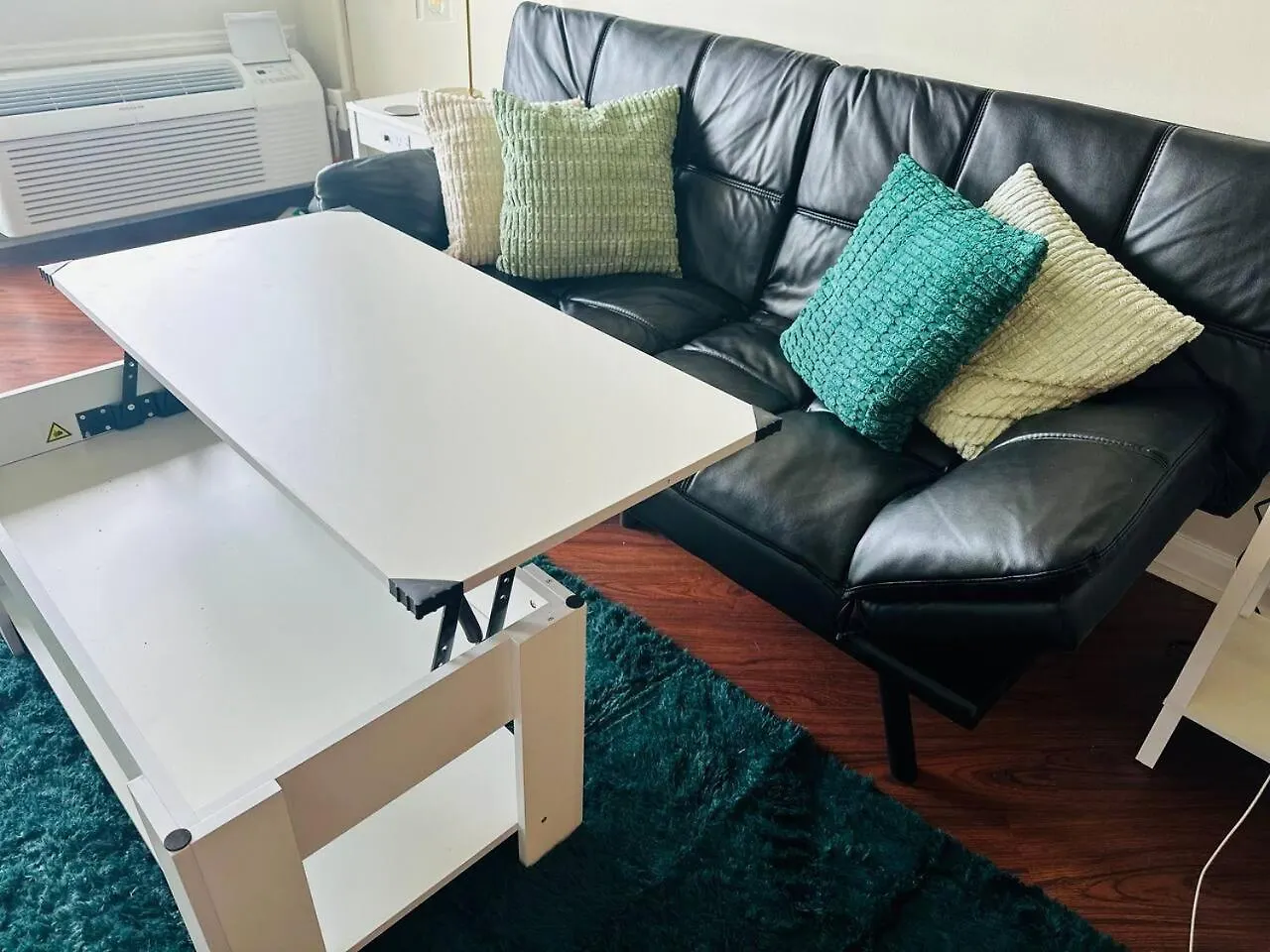 Traveling Nurses And Professionals Parking Included Pet Friendly Downtown Apartment Nashville 0*,  United States